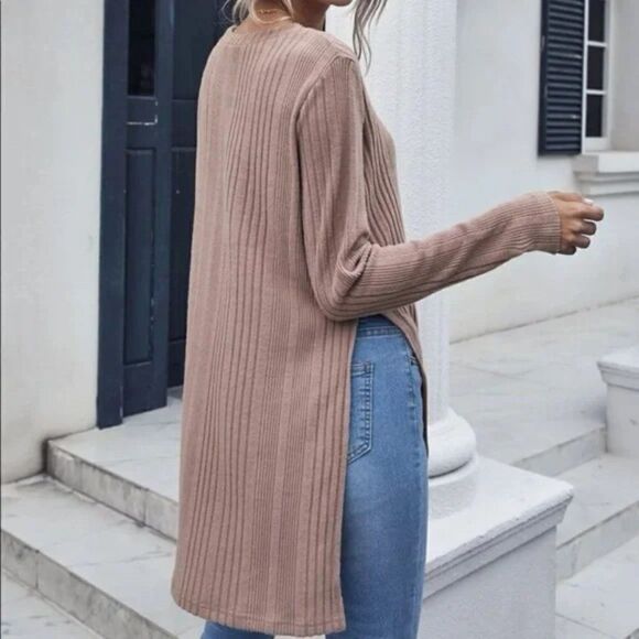 New Split Hem Rib-Knit Longline Tee - Picture 2 of 6